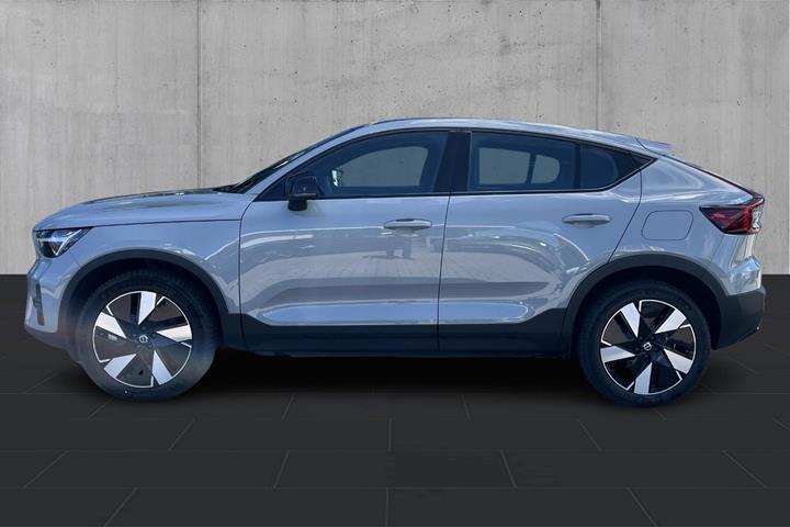 Grå Volvo C40 fra 2024