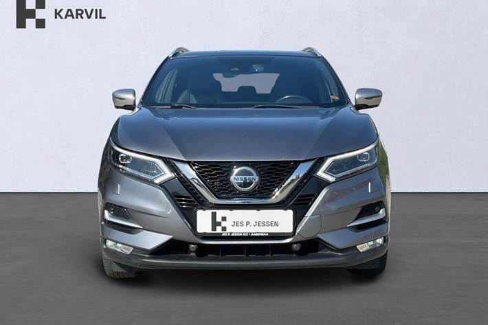 Grå Nissan Qashqai fra 2019