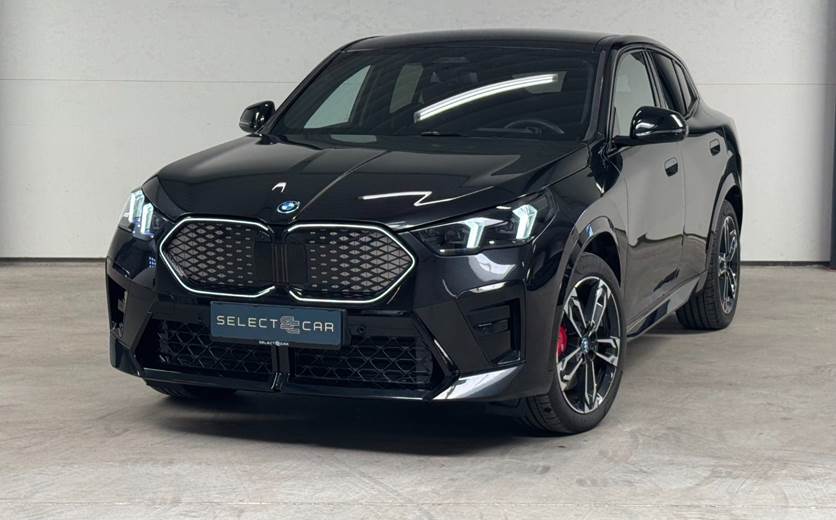 BMW iX2 eDrive20 M-Sport Pro