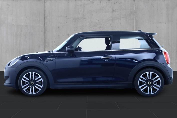 Sort Mini Cooper SE fra 2023