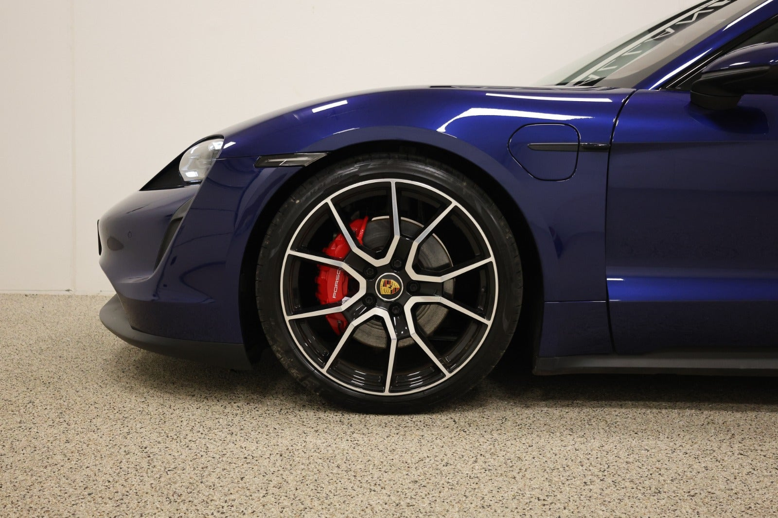 Blå Porsche Taycan 4S fra 2022