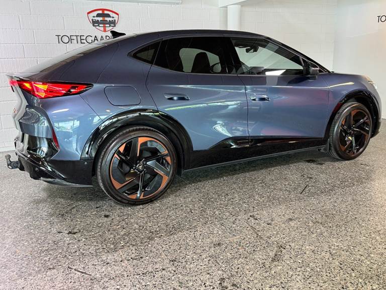 Cupra Tavascan 77 Adrenaline