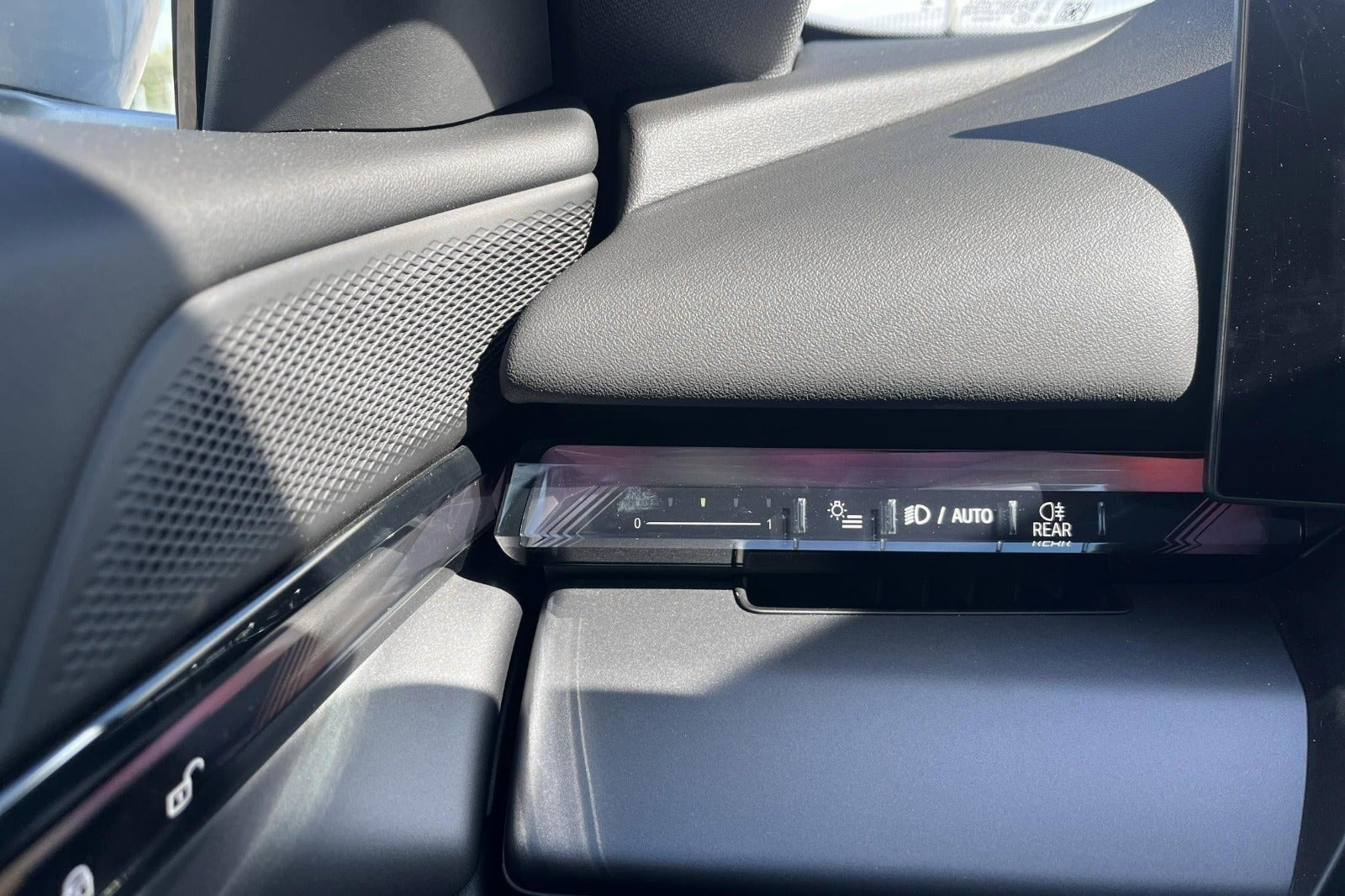 Hvid BMW i5 fra 2024