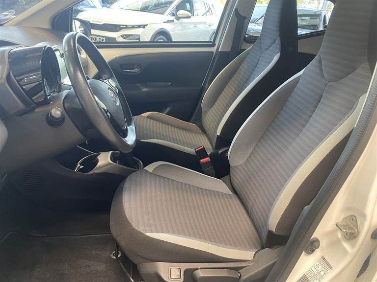 Toyota Aygo 1,0 VVT-i x-cite