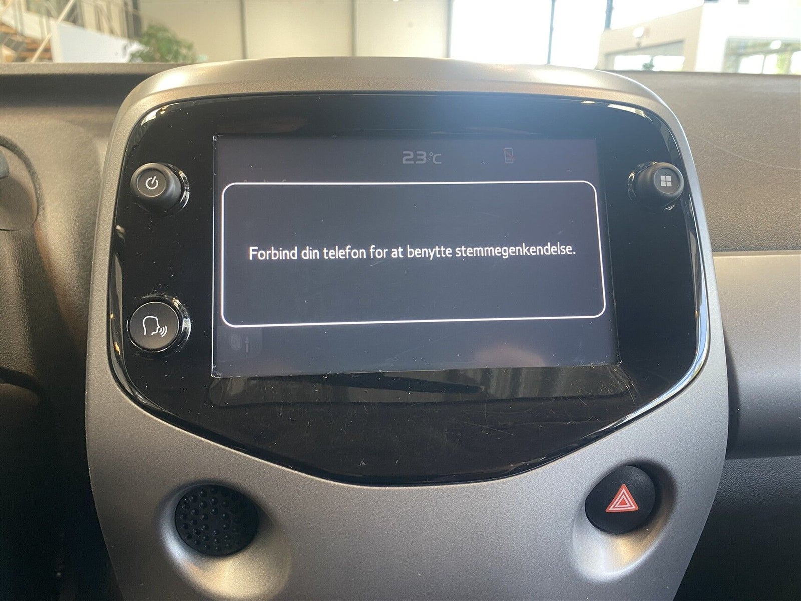 Hvid Toyota Aygo fra 2019