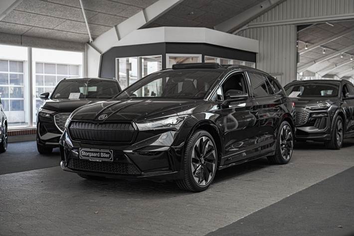 Sort Skoda Enyaq fra 2022