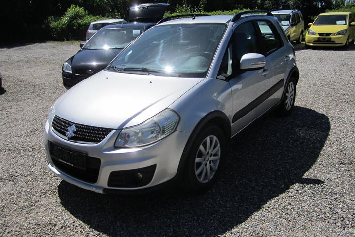 undefined Suzuki SX4 fra 2013 set udefra