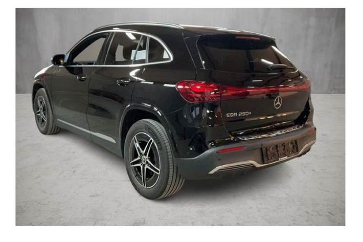 Sort Mercedes EQA 250+ fra 2024