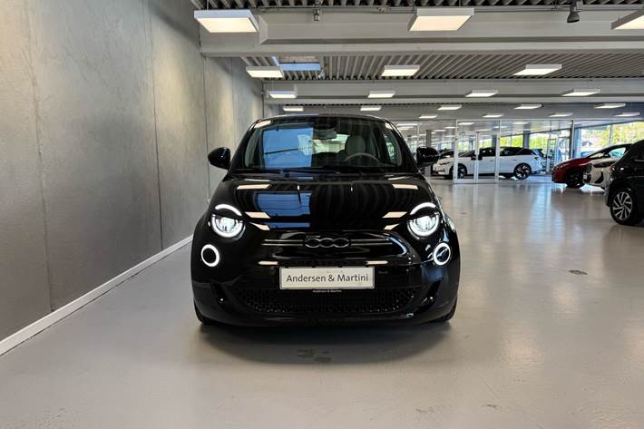 Sort Fiat 500e fra 2023
