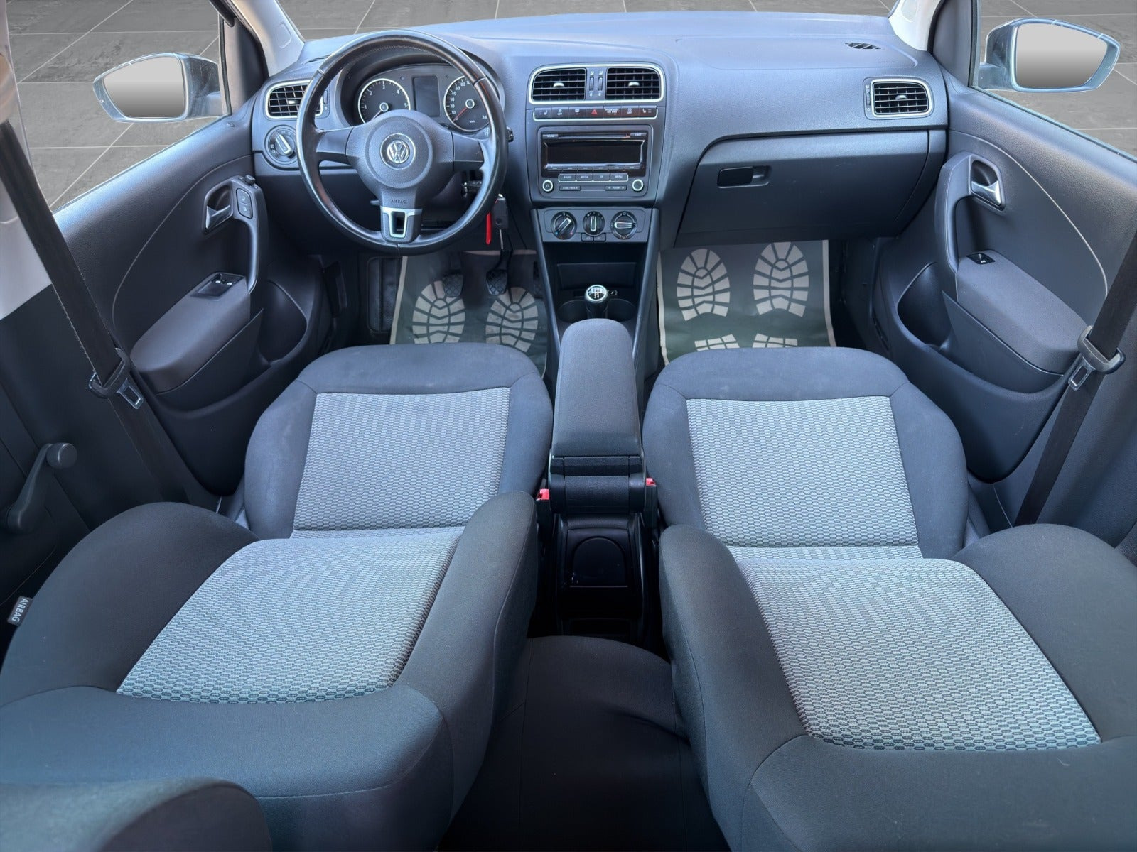 Sort VW Polo fra 2012
