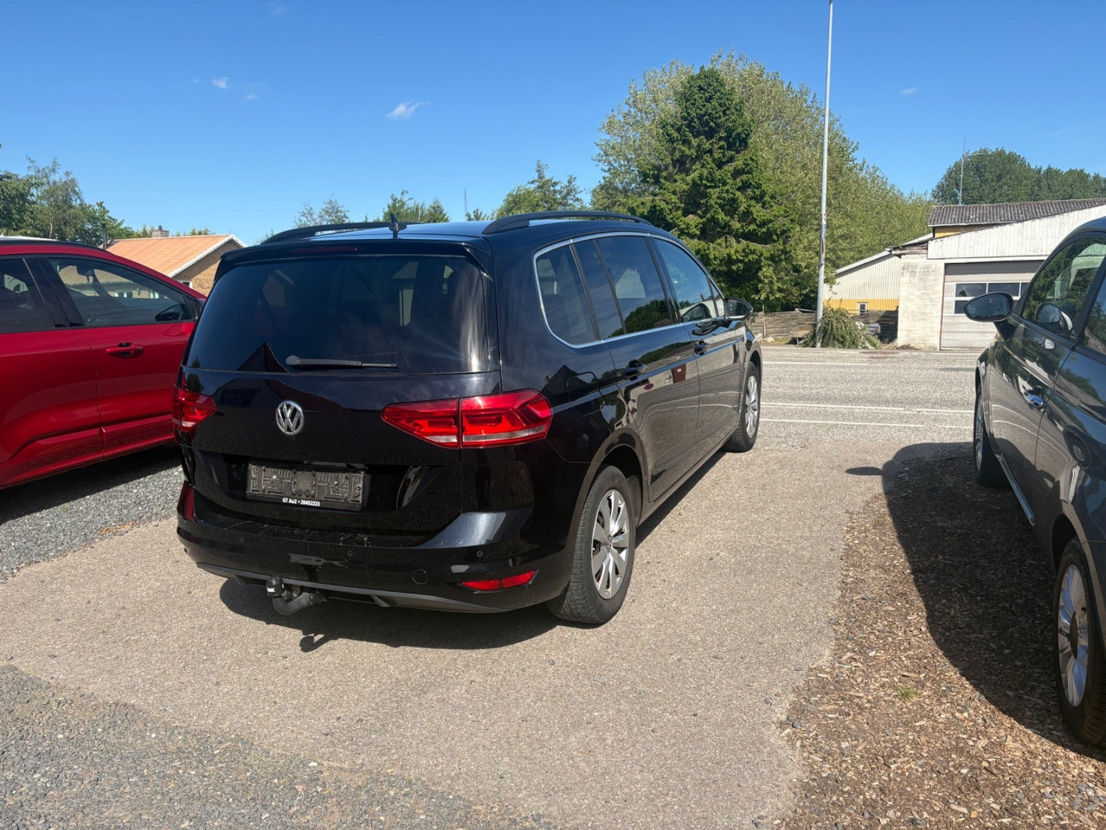 Sort VW Touran fra 2019