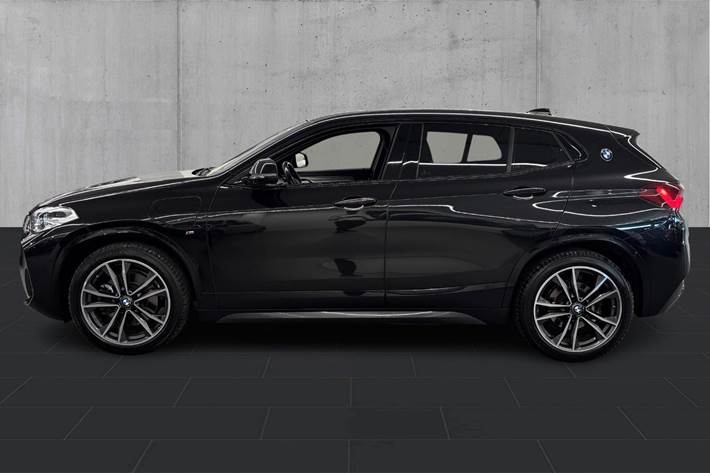 Sort BMW X2 fra 2021