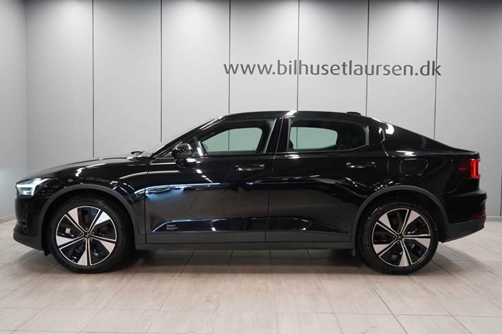 Sort Polestar 2 fra 2023