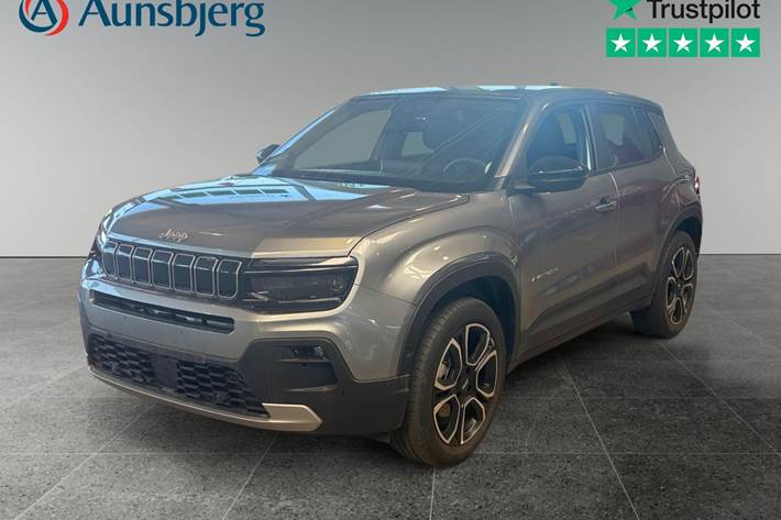 Sølv Jeep Avenger fra 2025