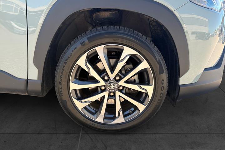 undefined Toyota Corolla Cross fra 2023