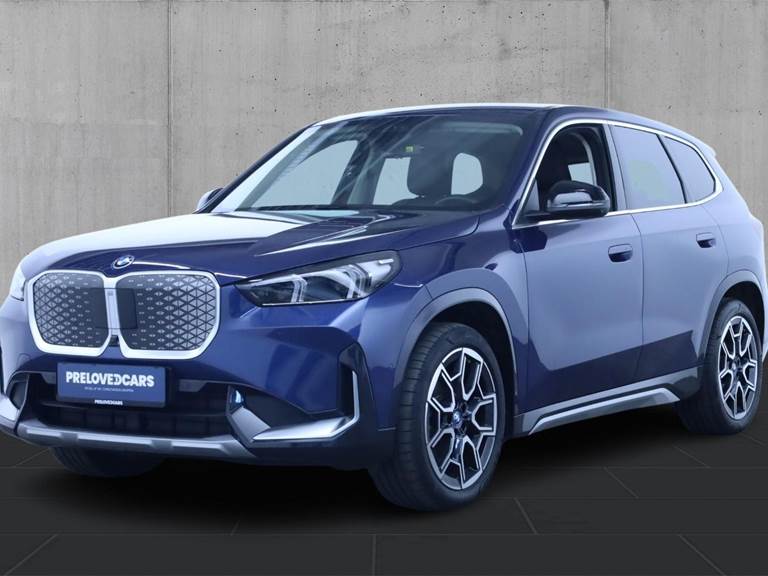 BMW iX1 eDrive20 X-Line
