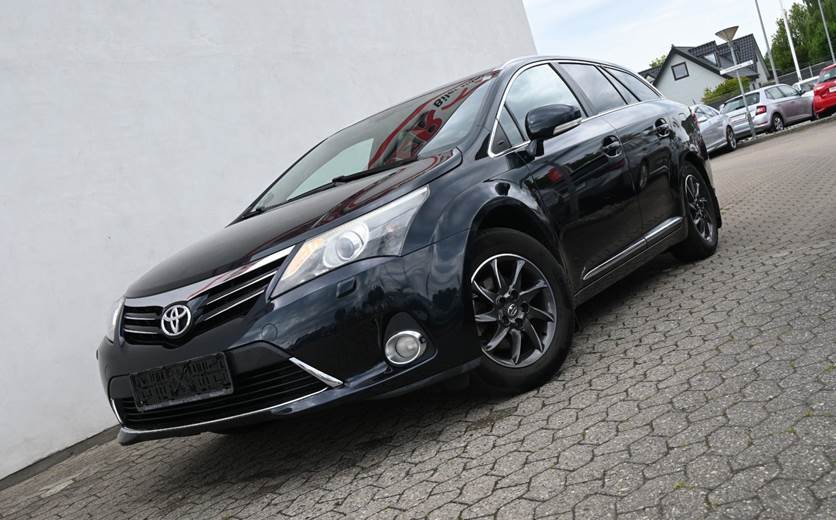 Toyota Avensis 2,0 D-4D T2 Touch stc.