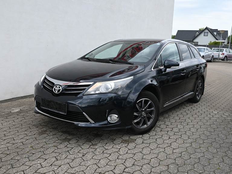 Toyota Avensis 2,0 D-4D T2 Touch stc.
