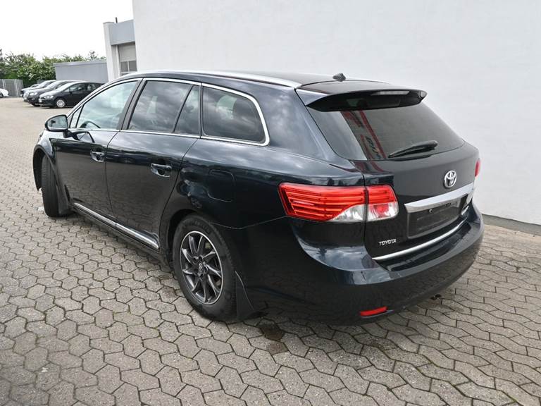 Toyota Avensis 2,0 D-4D T2 Touch stc.