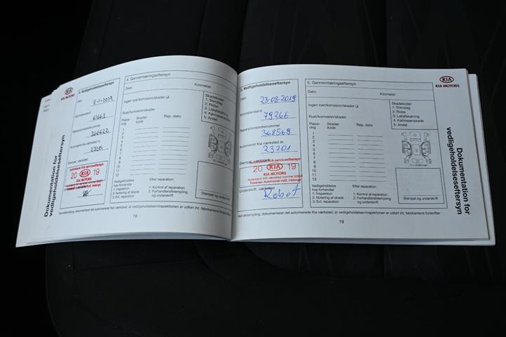 Rød Kia Ceed fra 2016