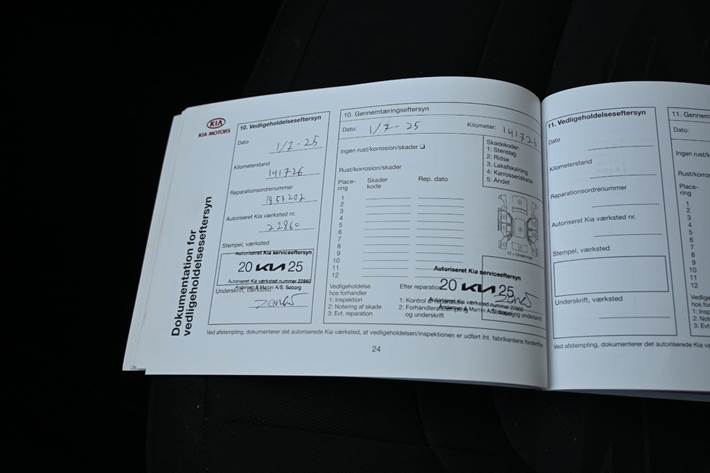 Rød Kia Ceed fra 2016