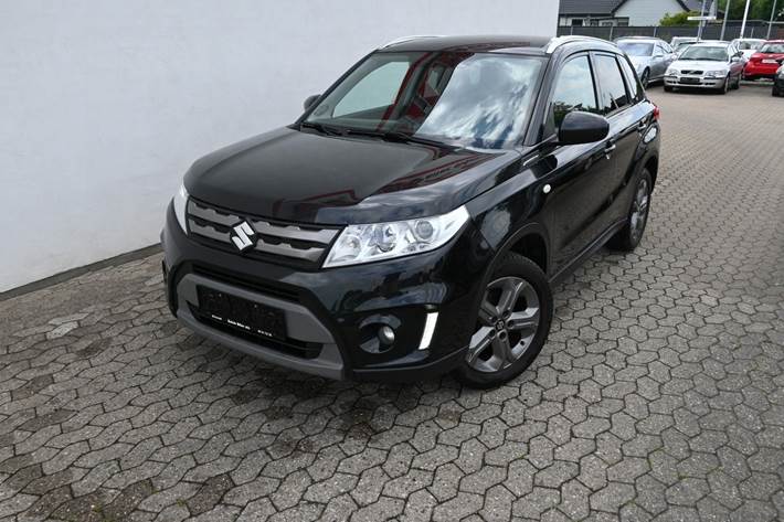 Sort Suzuki Vitara fra 2015