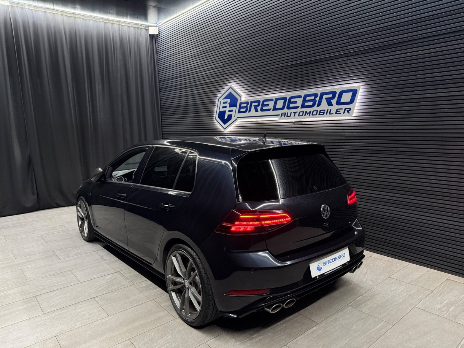 Sort VW Golf VII fra 2018
