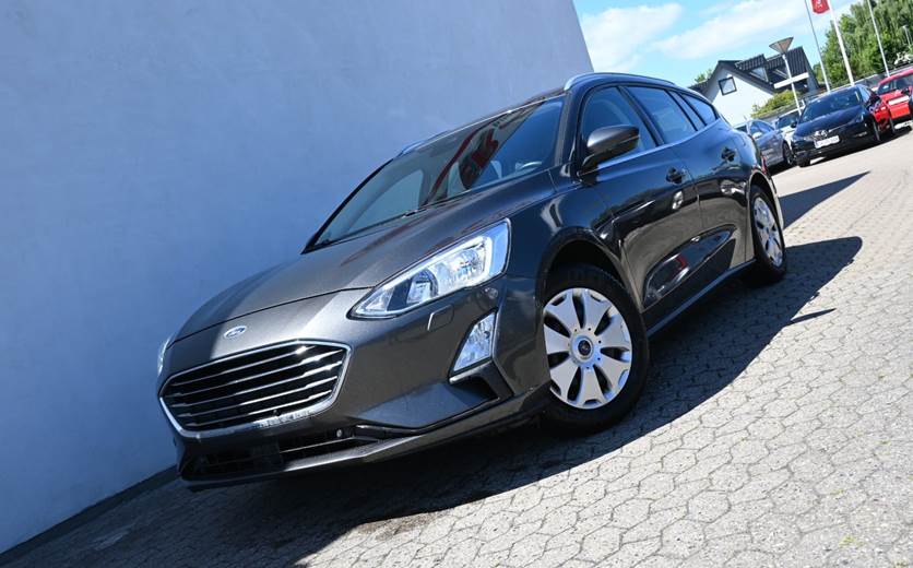 Ford Focus 1,0 EcoBoost Titanium stc.