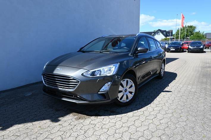 Grå Ford Focus fra 2019