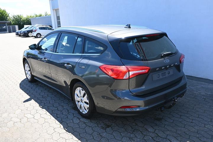 Grå Ford Focus fra 2019