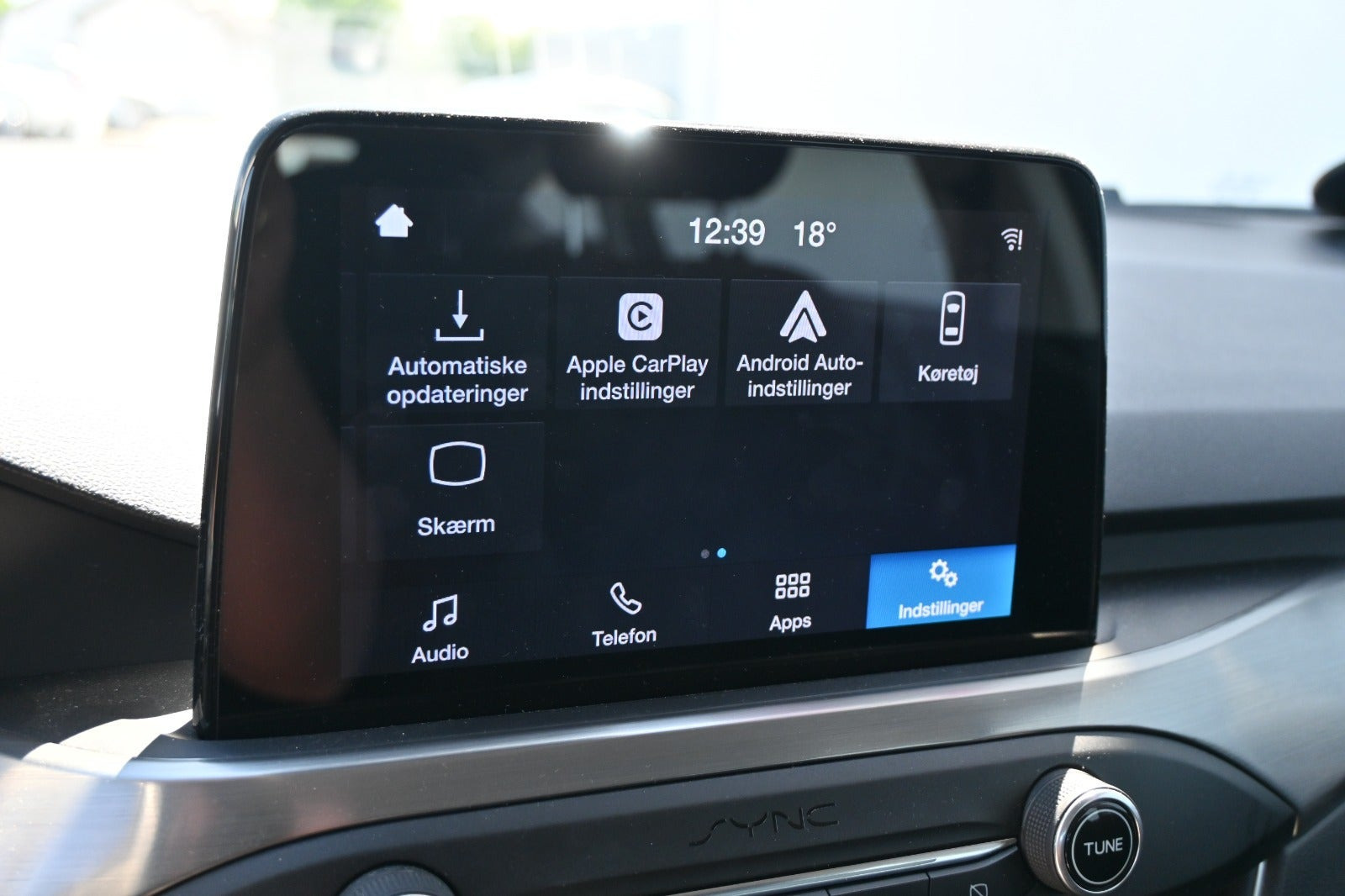 Grå Ford Focus fra 2019