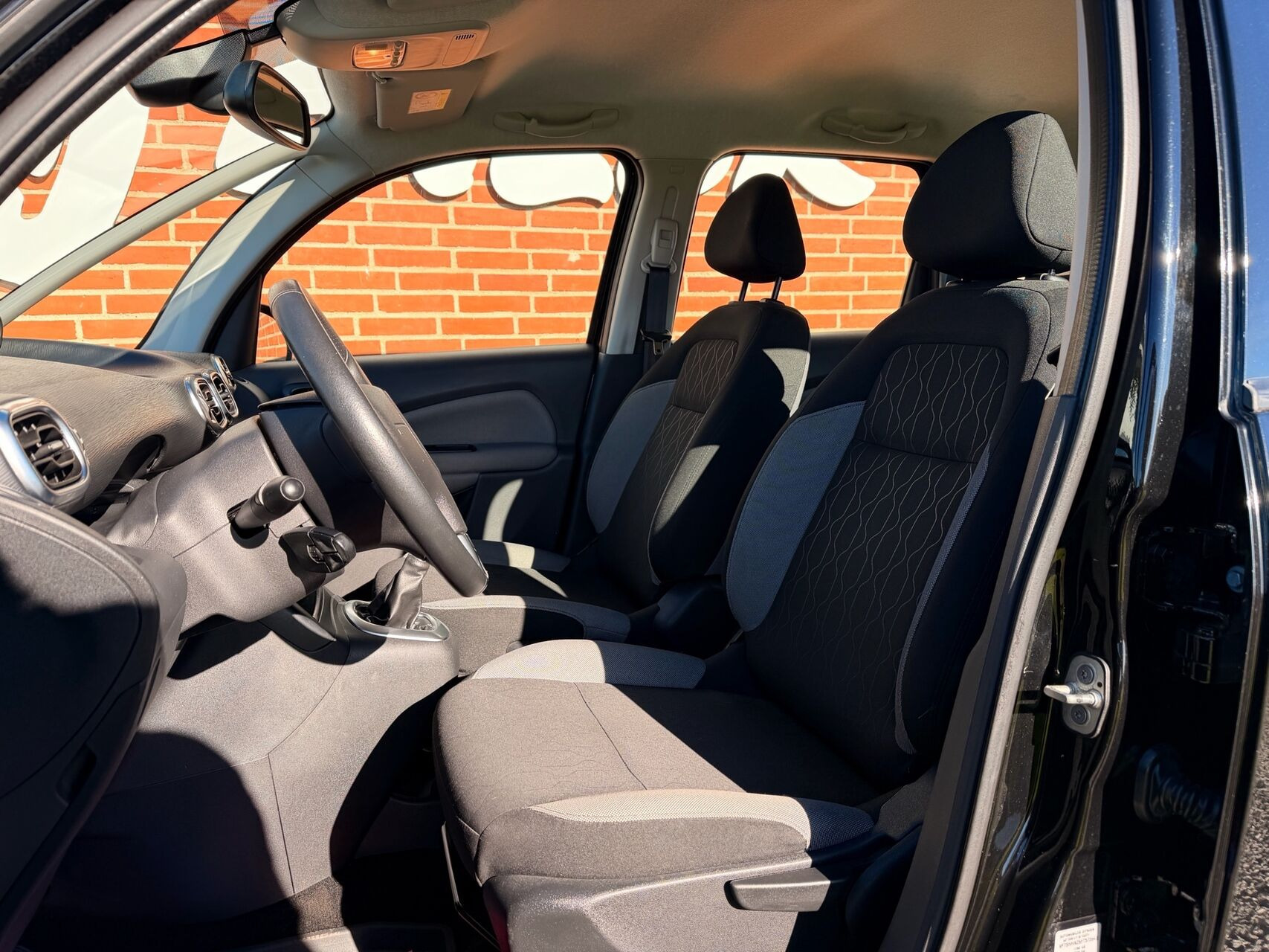 Sort Citroën C3 Picasso fra 2016