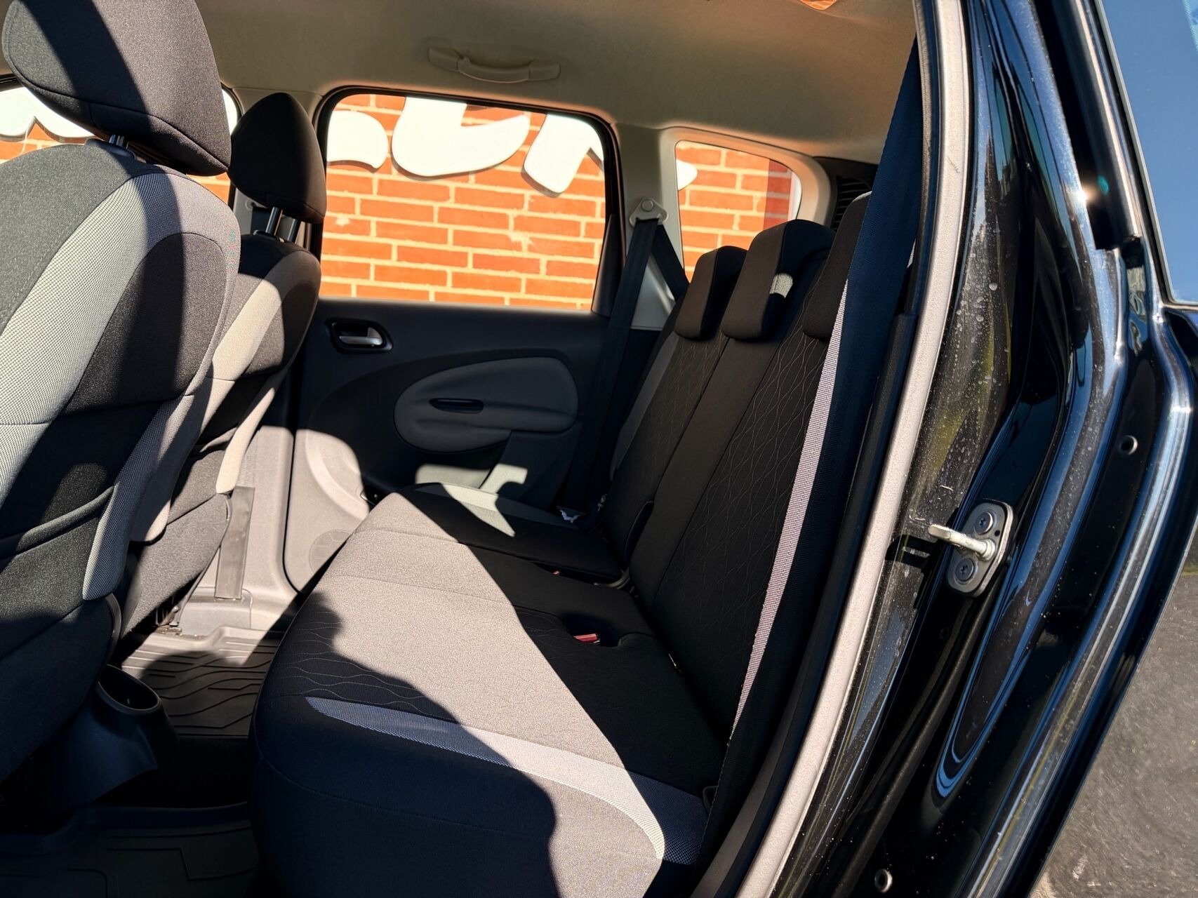 Sort Citroën C3 Picasso fra 2016