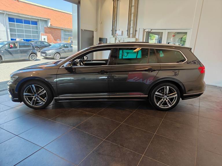 VW Passat 2,0 TDi 150 R-line Variant DSG