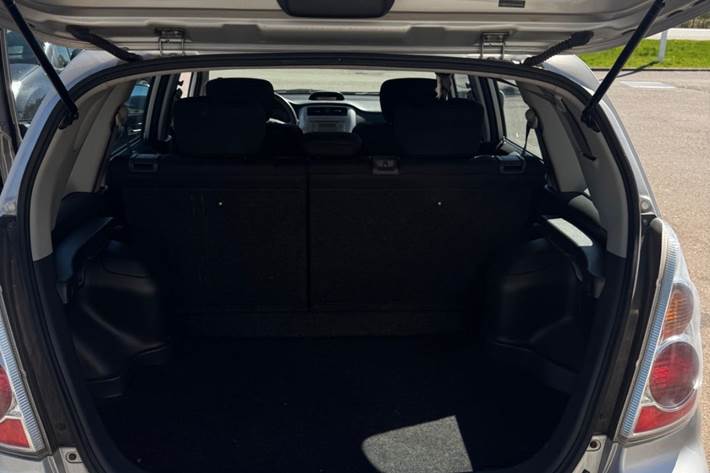 undefined Suzuki Liana fra 2006