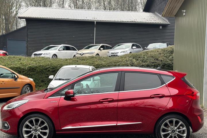 Rød Ford Fiesta fra 2018