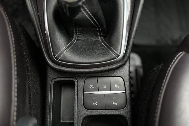 Rød Ford Fiesta fra 2018
