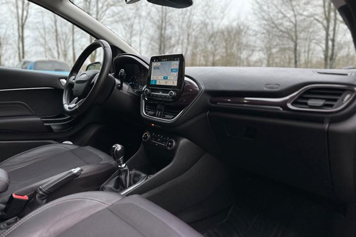 Rød Ford Fiesta fra 2018