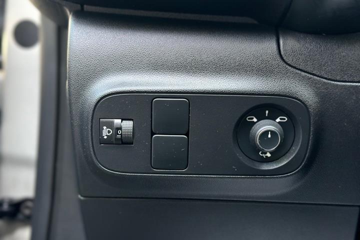 Beige Citroën C3 fra 2021