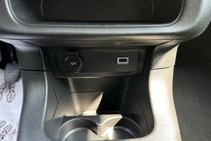 Beige Citroën C3 fra 2021