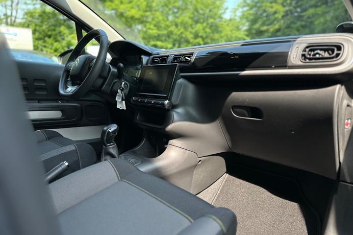 Beige Citroën C3 fra 2021