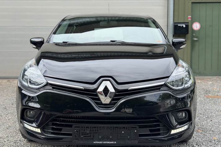 Sort Renault Clio IV fra 2019