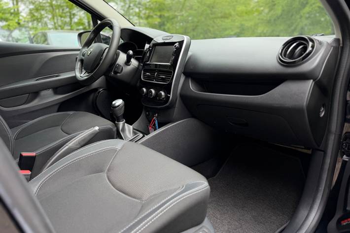 Sort Renault Clio IV fra 2019