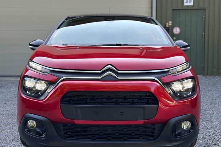 Rød Citroën C3 fra 2020