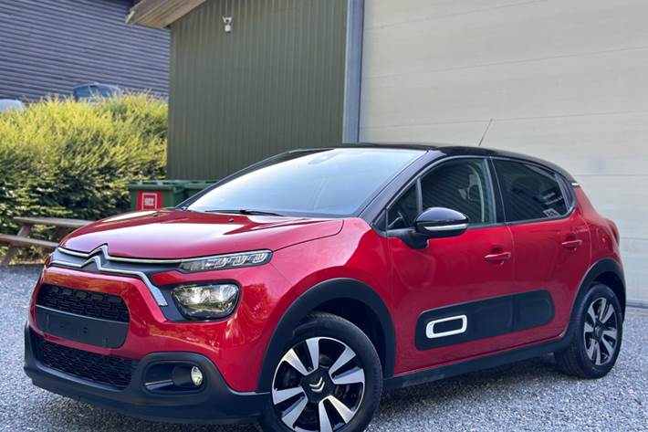 Rød Citroën C3 fra 2020