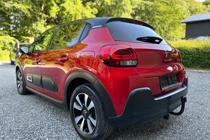 Rød Citroën C3 fra 2020