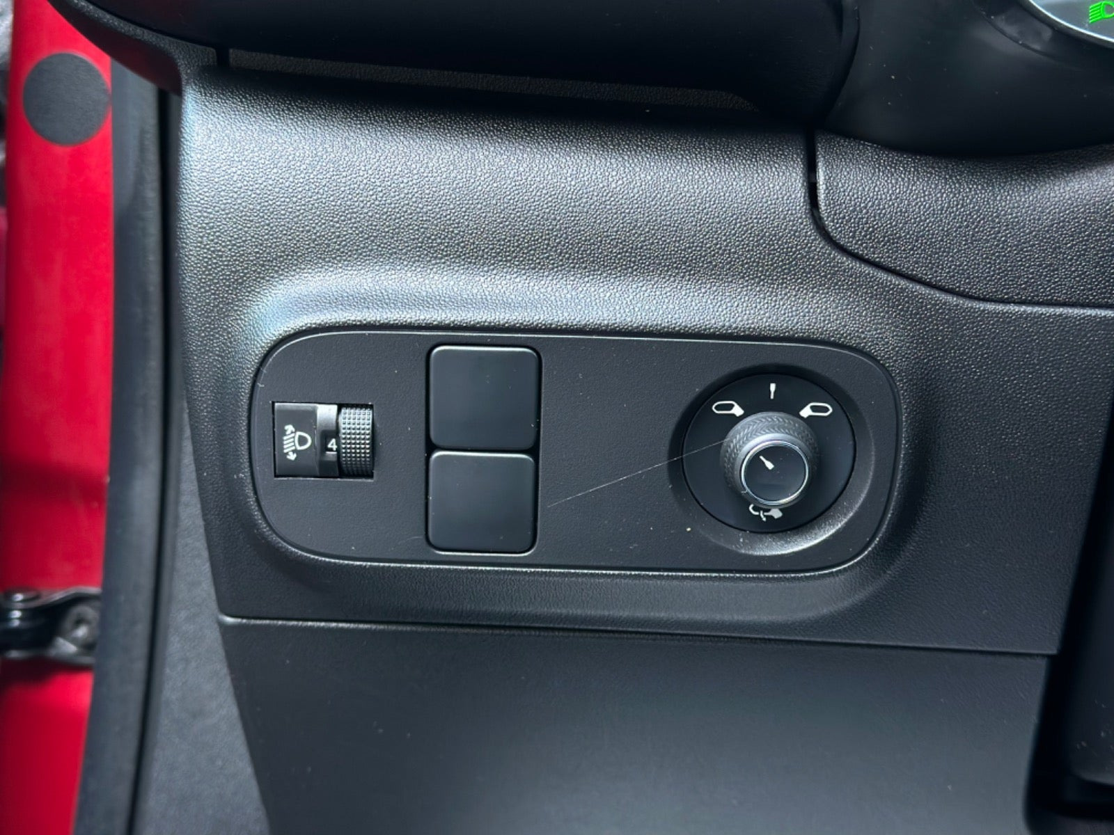 Rød Citroën C3 fra 2020