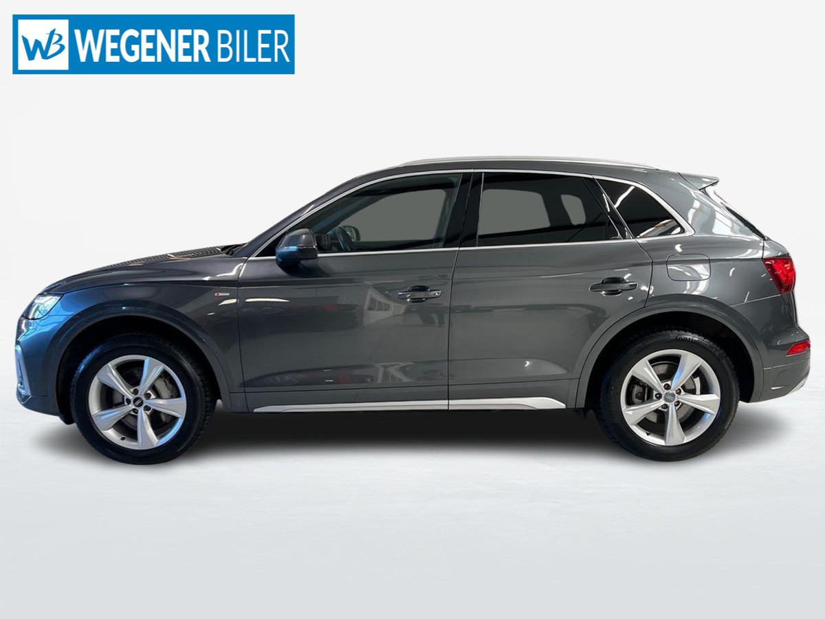 Grå Audi Q5 fra 2023