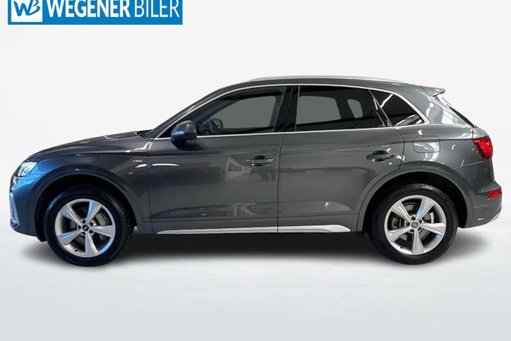Grå Audi Q5 fra 2023