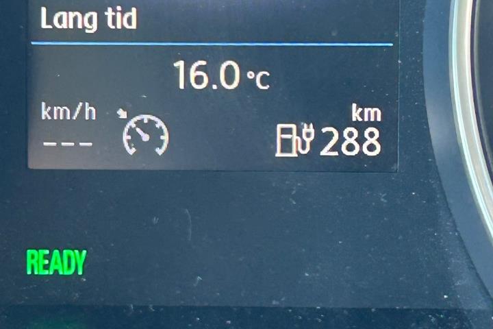Grå VW e-Golf VII fra 2020